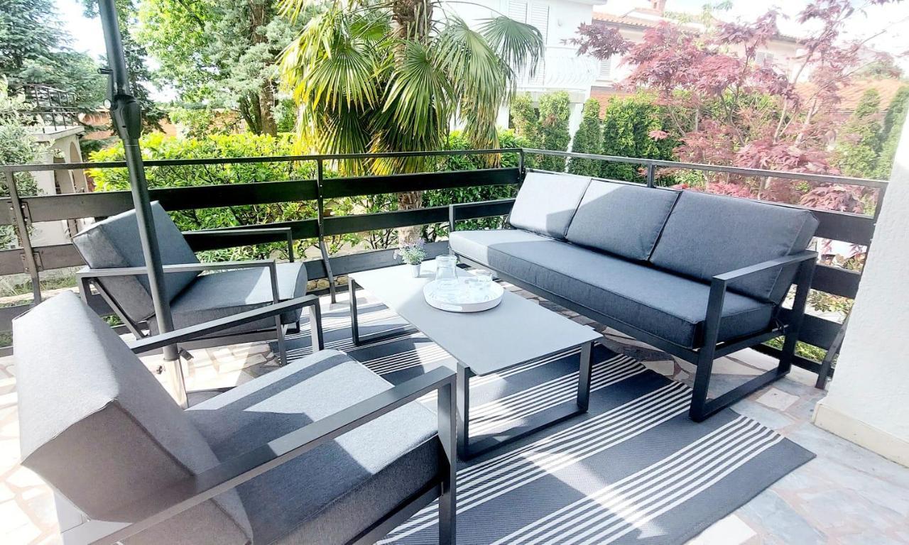 Bella 1 Apartman *