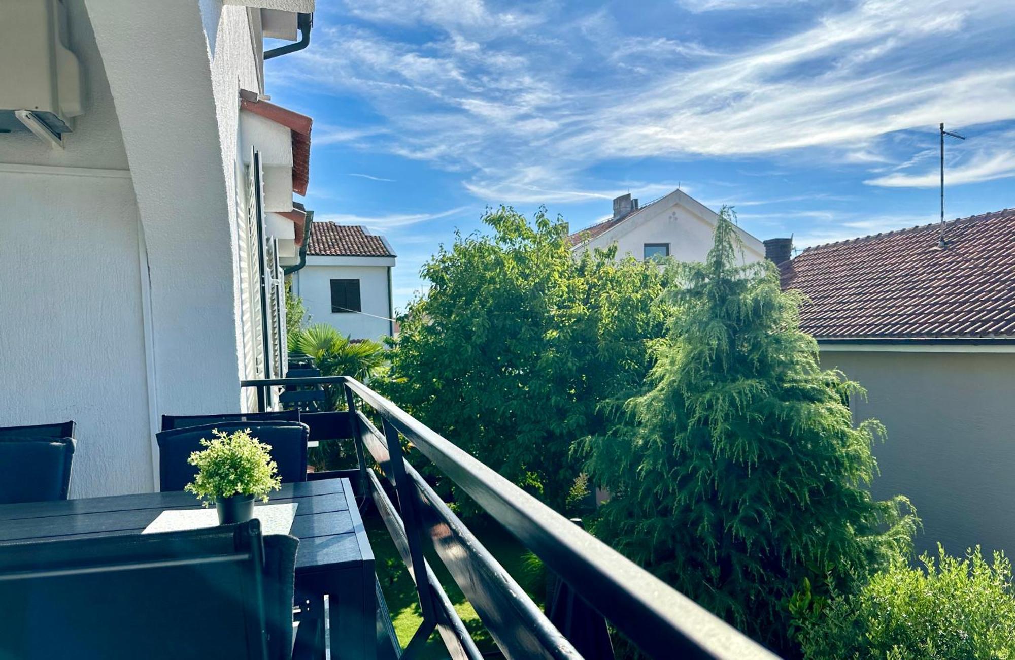 Apartment Bella 1 *
